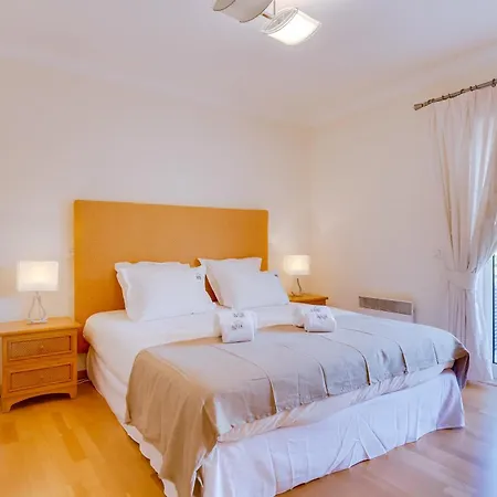 Vilamoura Golf & Nature By The Portuguese Butler Villa