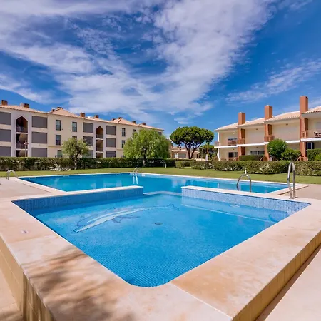 Villa Vilamoura Golf & Nature By The Portuguese Butler