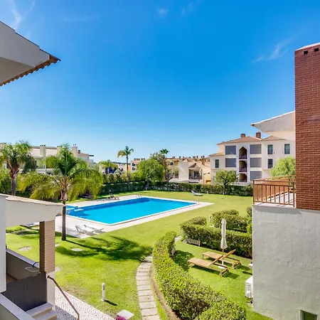 Vilamoura Golf & Nature By The Portuguese Butler