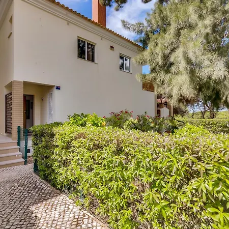 Vilamoura Golf & Nature By The Portuguese Butler *